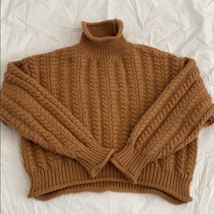 H&M Chunky cropped turtleneck sweater Size XS